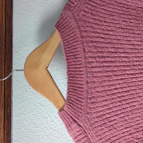Zara Sweater - Picture 4 of 5